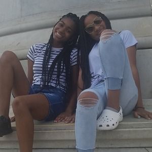 Meet your Posher, Veronica